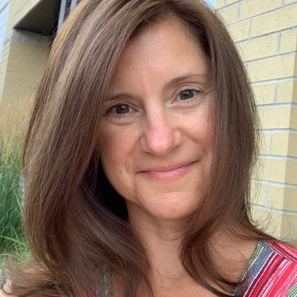 Meet your Posher, Lisa